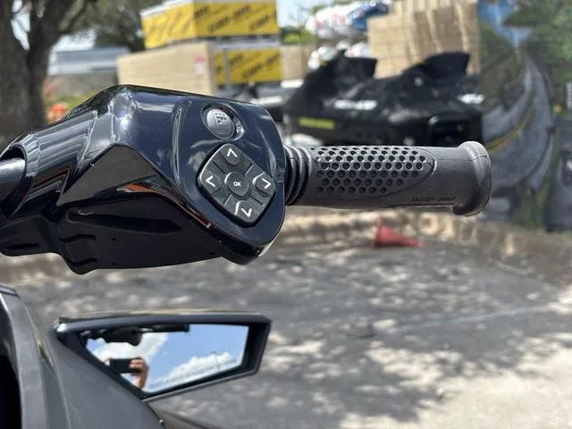 Slide: The Image of Sea-Doo RXT-X 2025 - 14