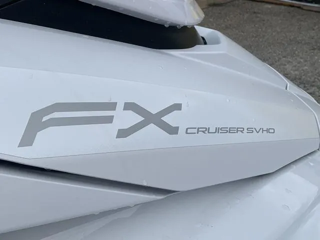 Slide: The Image of Yamaha FX Cruiser SVHO 2025 - 9