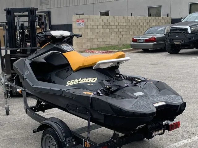 Slide: The Image of Sea-Doo Spark 2021 - 5