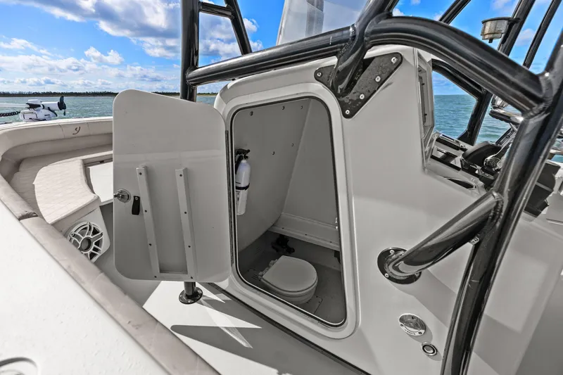 Slide: The Image of 2017 Young Boats 27 - Head - 12