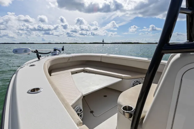 Slide: The Image of 2017 Young Boats 27 - Bow - 14