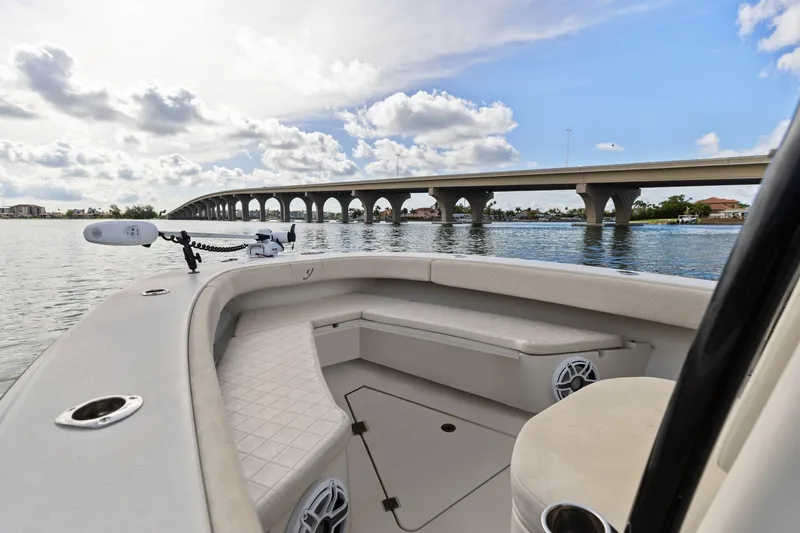 Slide: The Image of 2017 Young Boats 27 - Bow - 15