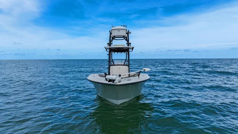 Slide: The Image of 2017 Young Boats 27 - Profile Bow - 36