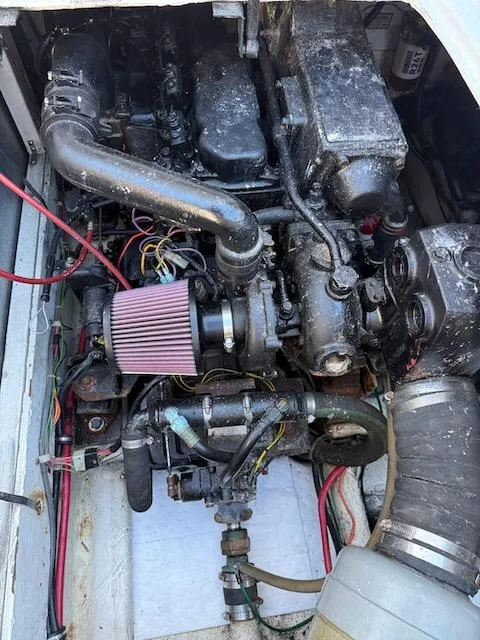 Slide: The Image of Bayliner 3288 Motoryacht 1990 - 21