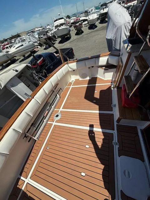 Slide: The Image of Bayliner 3288 Motoryacht 1990 - 3