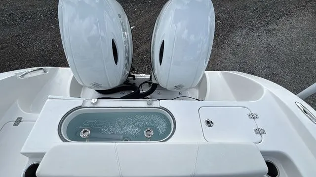 Slide: The Image of Sea Pro 262 CC 2025 - 11