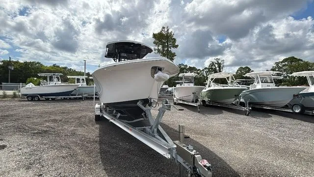 Slide: The Image of Sea Pro 262 CC 2025 - 2