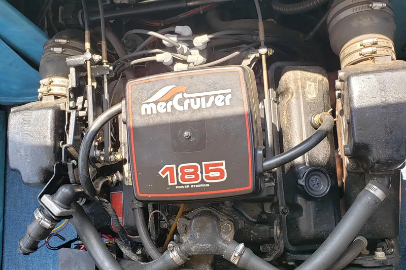 Slide: The Image of MerCruiser 185 engine in 1984 Rinker V205 Cuddy Cabin boat. - 4