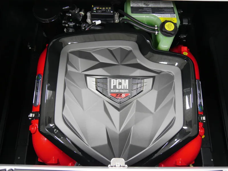 Slide: The Image of Nautique Super Air Nautique GS22 2025 - 19