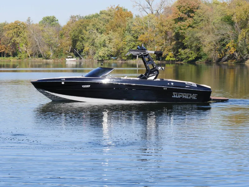 Slide: The Image of Supreme S220 2025 - 20