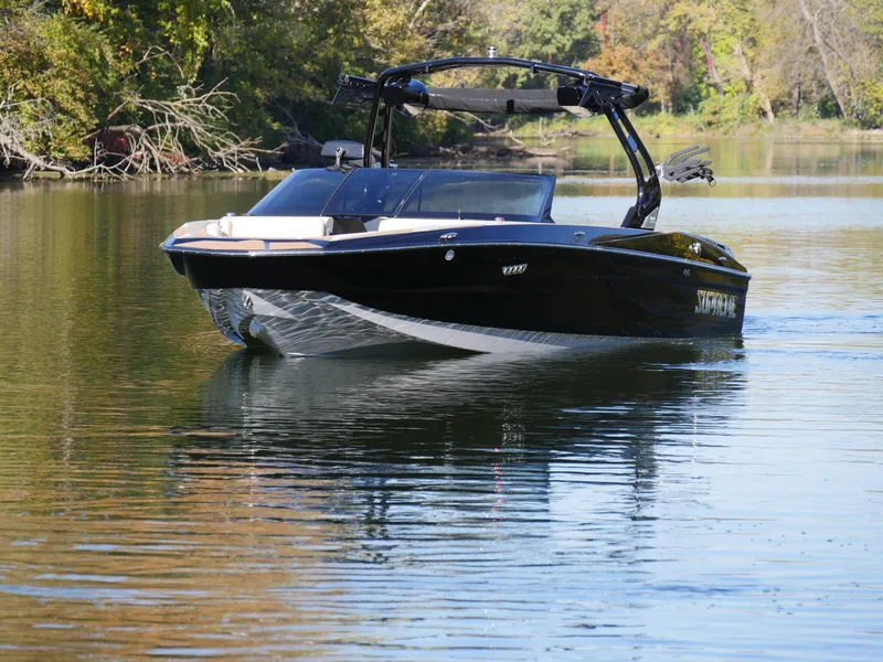 Slide: The Image of Supreme S220 2025 - 22