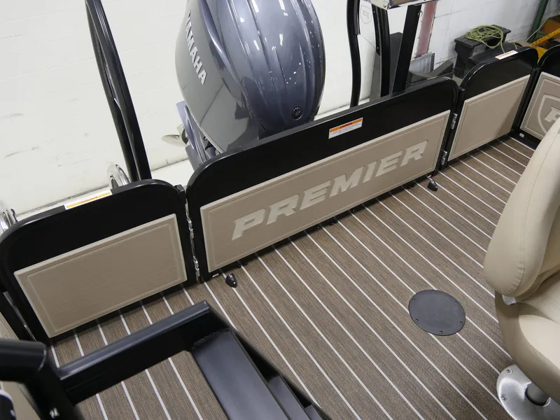 Slide: The Image of Premier 230 Sunsation RS 2025 - 27