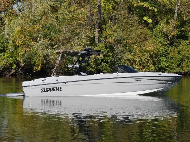 Slide: The Image of Supreme S240 2025 - 22