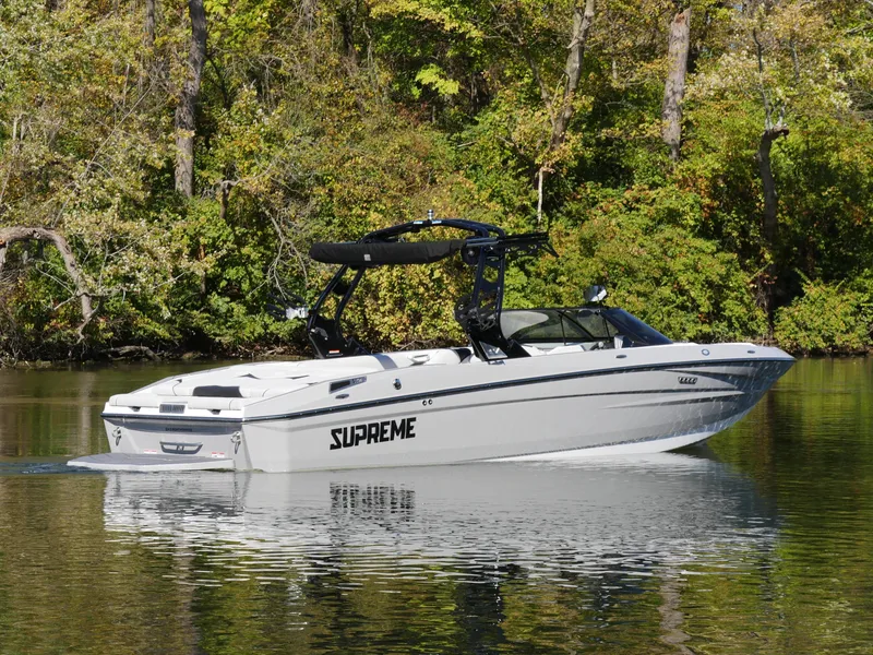 Slide: The Image of Supreme S240 2025 - 23