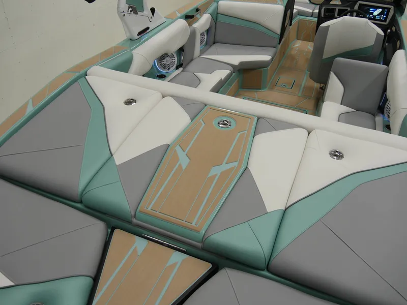 Slide: The Image of Centurion Nv233 2025 - 11