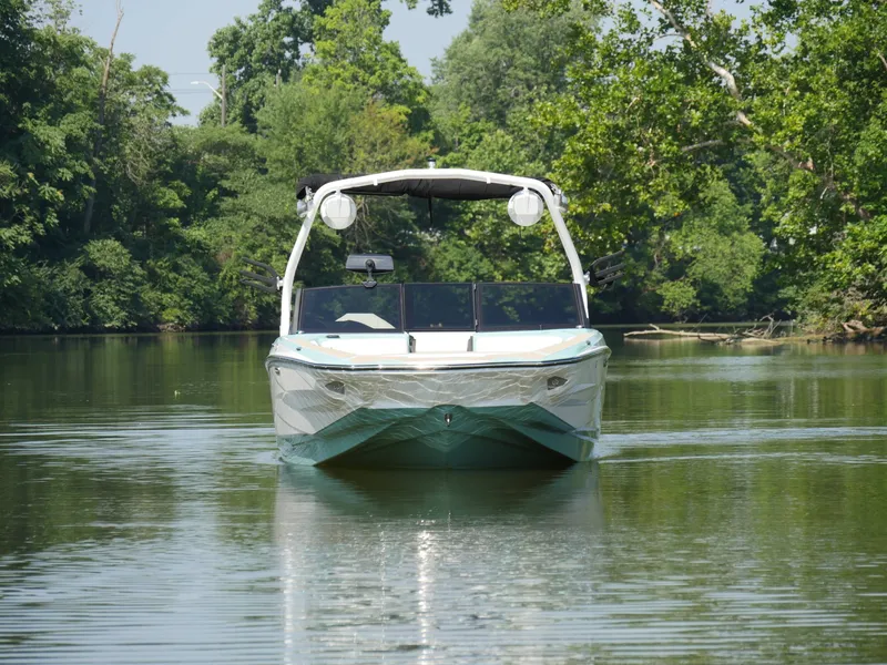 Slide: The Image of Centurion Nv233 2025 - 25