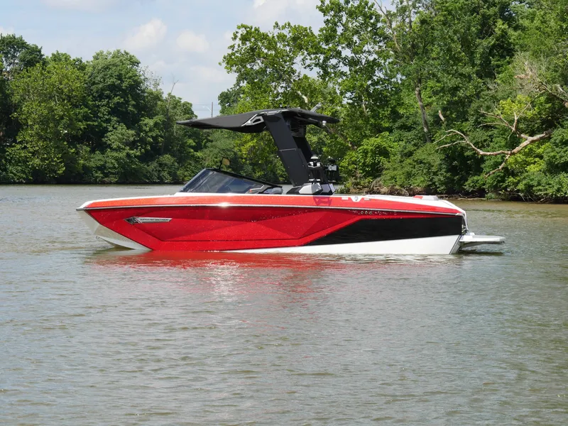Slide: The Image of Nautique G23 2023 - 27