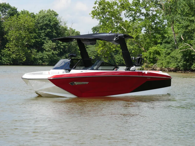 Slide: The Image of Nautique G23 2023 - 28