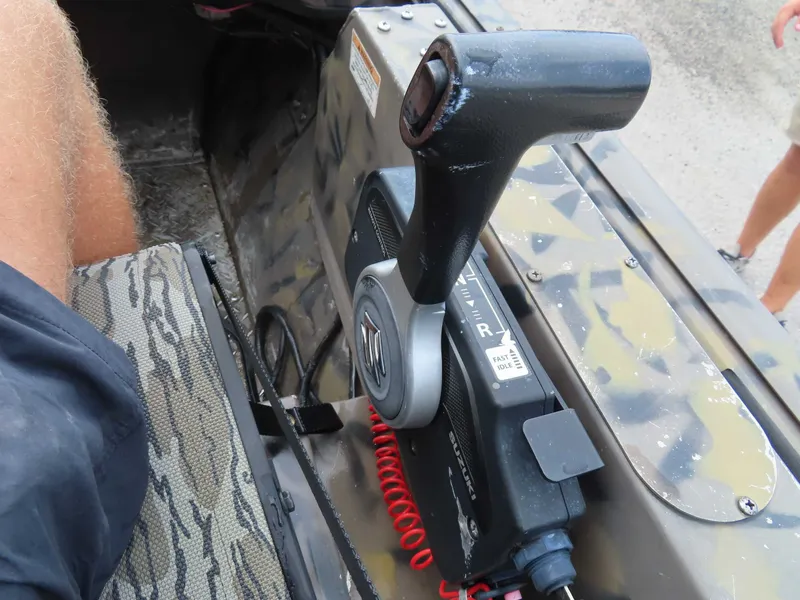 Slide: The Image of SeaArk RiverCat 2060 2016 - 19