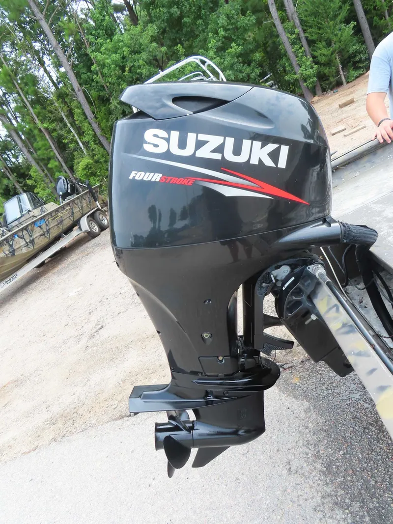 Slide: The Image of SeaArk RiverCat 2060 2016 - 9