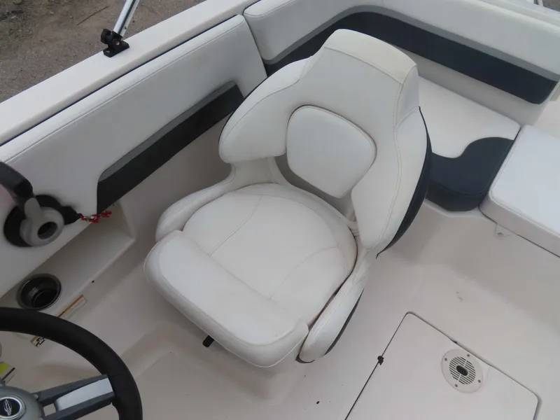 Slide: The Image of Chaparral 191 Suncoast 2018 - 15