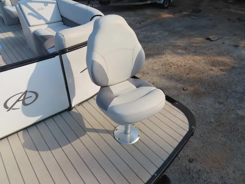 Slide: The Image of Avalon LSZ 2485 QL 2018 - 10