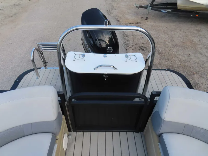 Slide: The Image of Avalon LSZ 2485 QL 2018 - 26