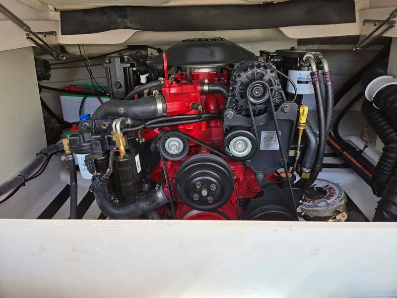 Slide: The Image of Four Winns 220 Horizon 2007 - 11