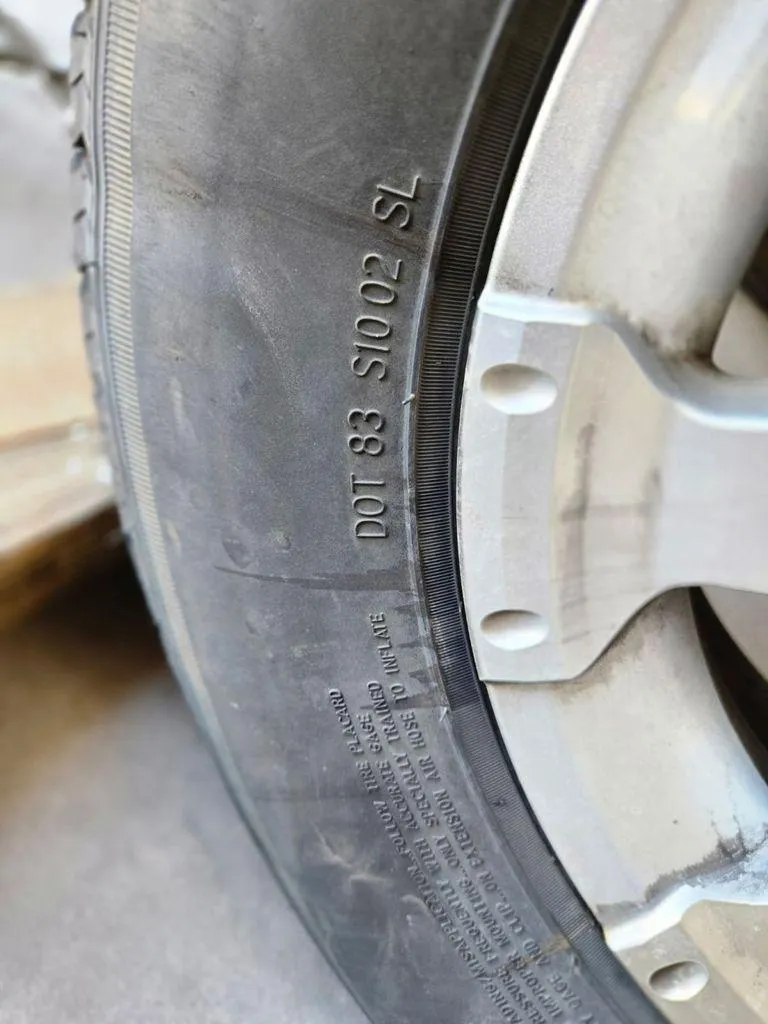 Slide: The Image of Four Winns 220 Horizon 2007 - 8