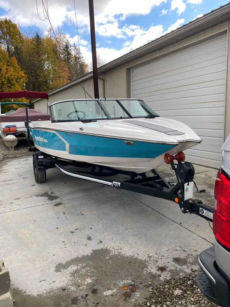 Slide: The Image of MasterCraft ProStar 2021 - 3