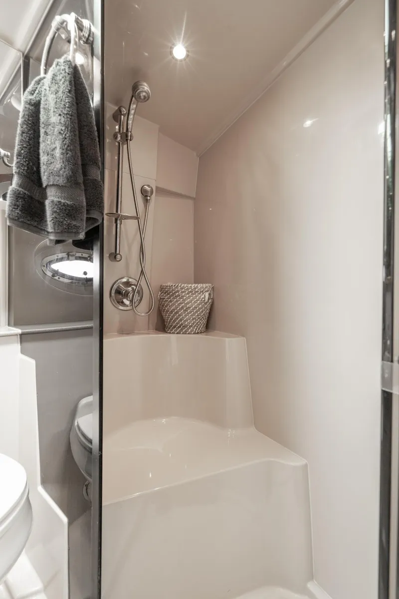 Slide: The Image of Cruisers Yachts 370 Express 2005 - 60