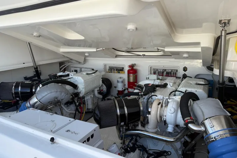 Slide: The Image of Tiara 39 Open 2020 - 55