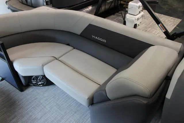 Slide: The Image of Viaggio By Misty Harbor V22U Tri-Toon 2025 - 6