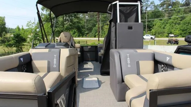 Slide: The Image of Viaggio x22u 2025 - 3