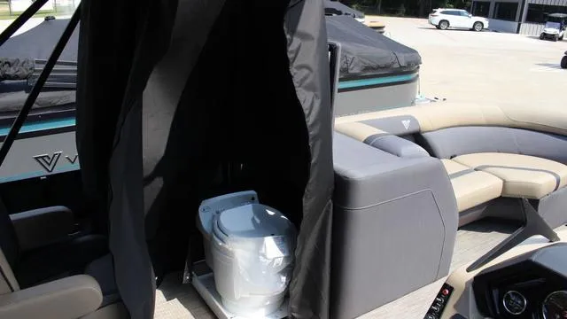 Slide: The Image of Viaggio x22u 2025 - 4