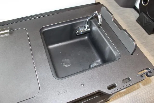 Slide: The Image of Viaggio By Misty Harbor X22R Tri-Toon (27" Tubes) 2025 - 12