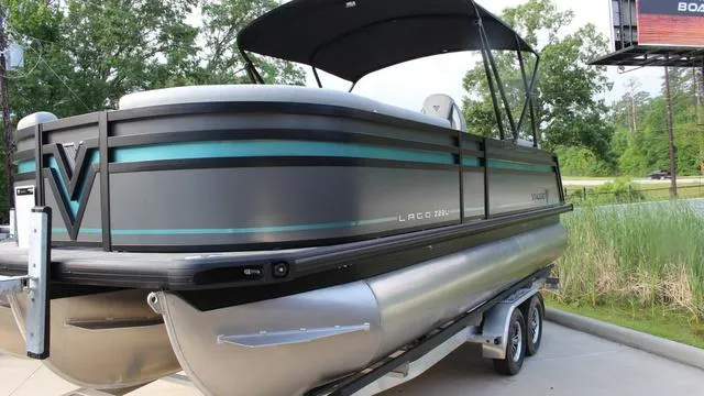 The Image of Viaggio By Misty Harbor Z22U Premium Tri-Toon (27" Tubes) 2025 - 1