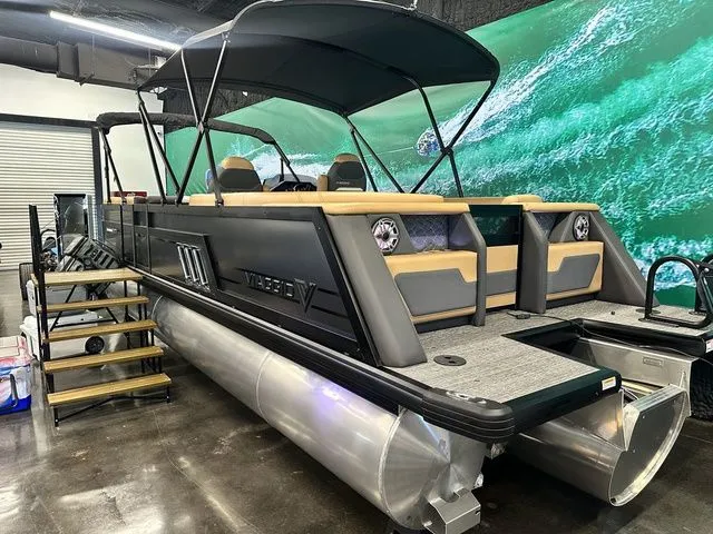 Slide: The Image of Viaggio By Misty Harbor D22U Tri-Toon (27" Tubes) 2025 - 20