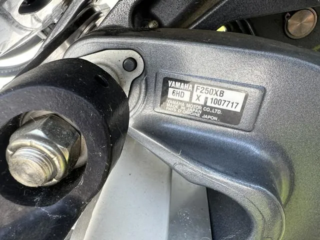 Slide: The Image of Hurricane FunDeck 236SB OB 2021 - 4