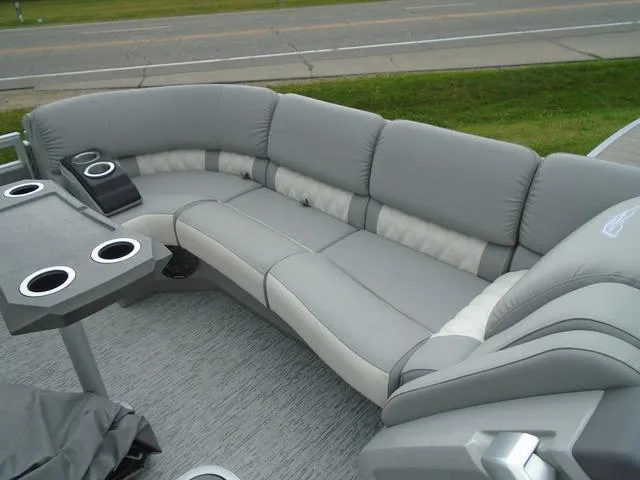 Slide: The Image of Bennington Q Quad Bench 25 QFB 2026 - 11