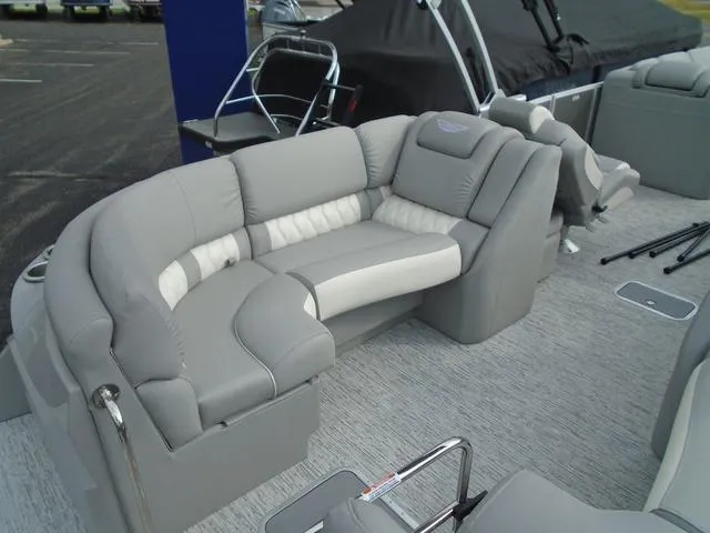 Slide: The Image of Bennington Q Quad Bench 25 QFB 2026 - 6