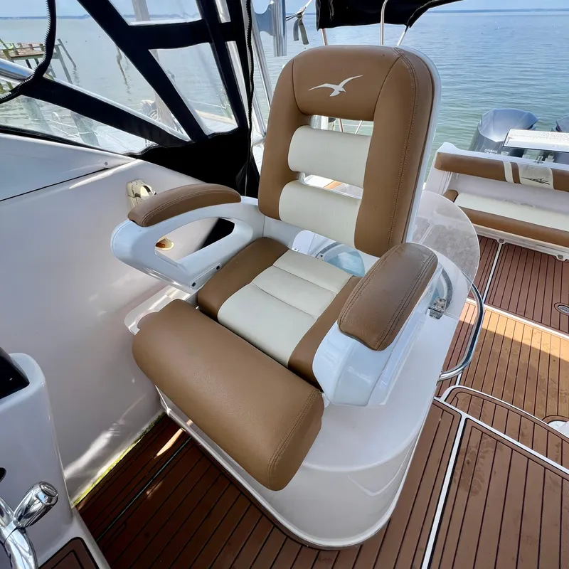 Slide: The Image of helm seat - 26