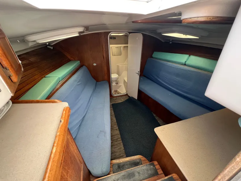 Slide: The Image of Luhrs 290 Open 1994 - 13