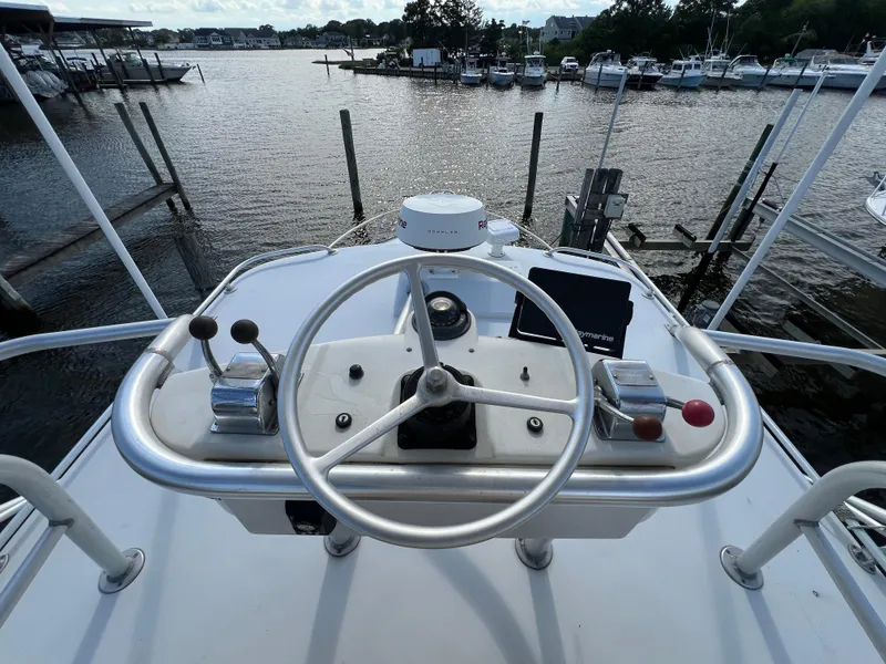 Slide: The Image of Luhrs 290 Open 1994 - 22