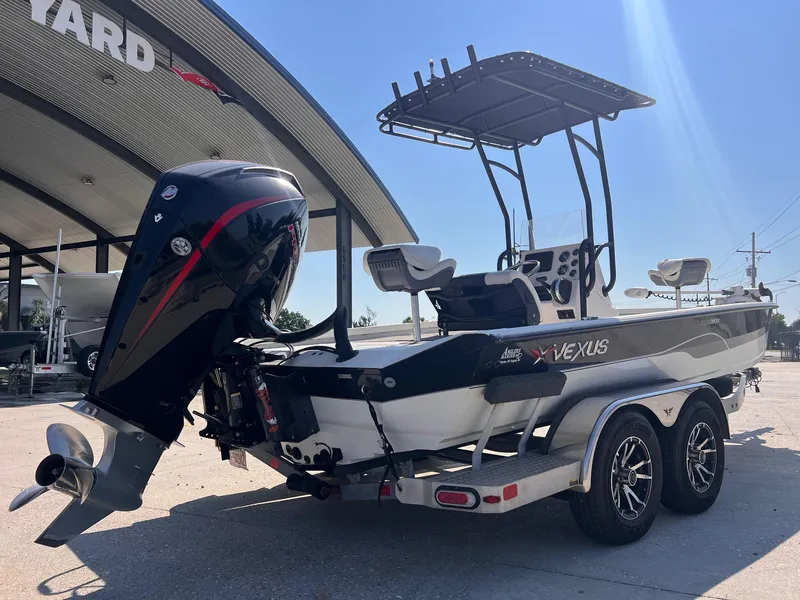 Slide: The Image of Vexus AVX2180CC 2022 - 2