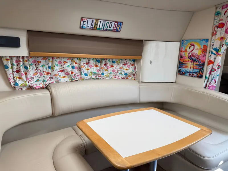 Slide: The Image of Formula 31 Performance Cruiser 1999 - 17