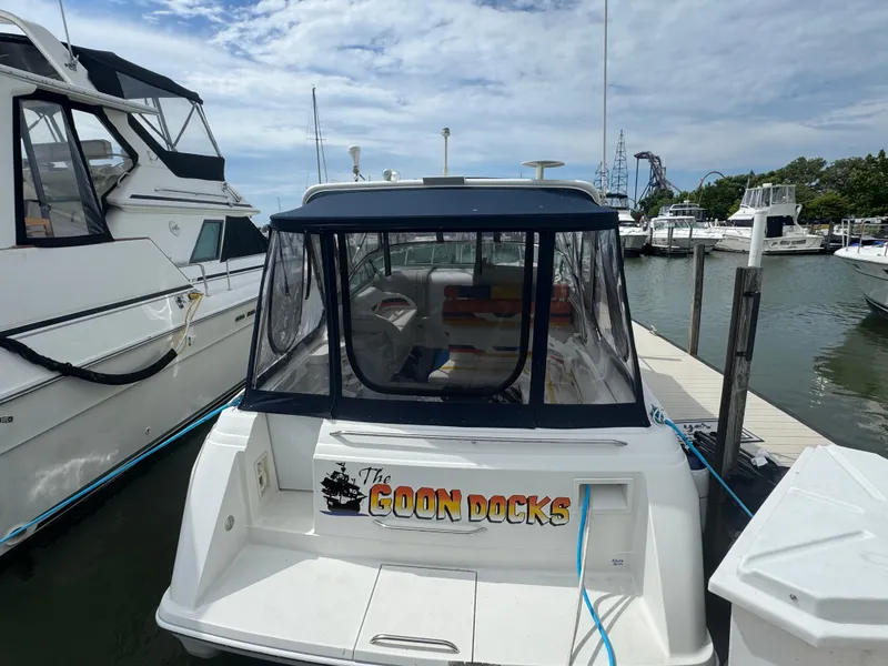 Slide: The Image of Formula 31 Performance Cruiser 1999 - 5