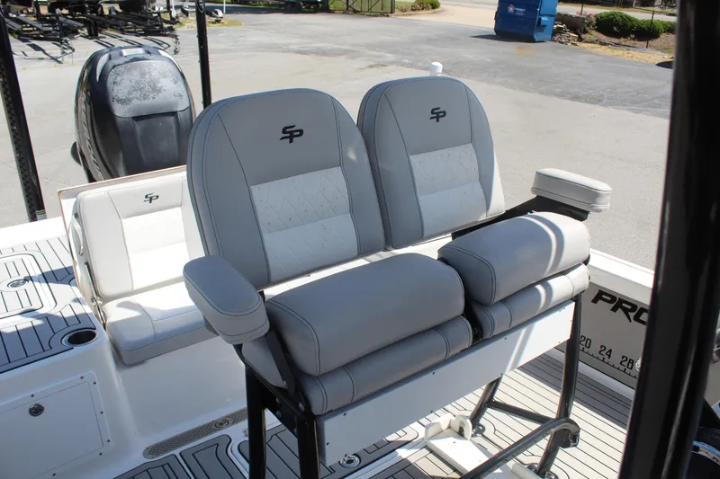 Slide: The Image of Sea Pro 248 Bay w/ Hard Top 2020 - 10