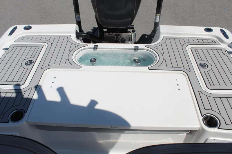 Slide: The Image of Sea Pro 248 Bay w/ Hard Top 2020 - 12