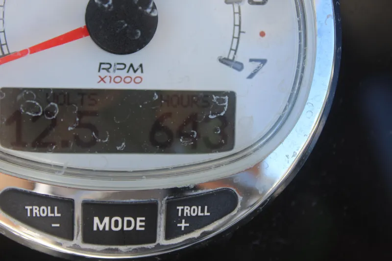 Slide: The Image of Sea Pro 248 Bay w/ Hard Top 2020 - 18